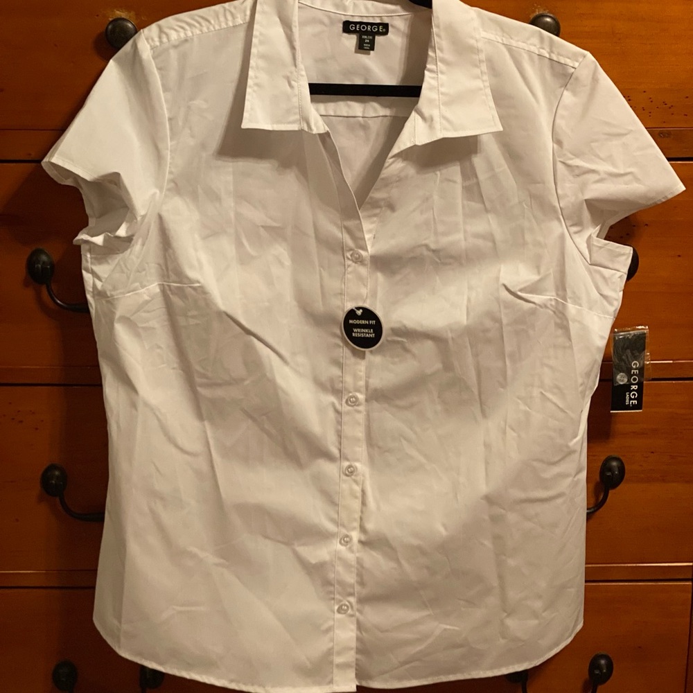 White George brand cap sleeve blouse
